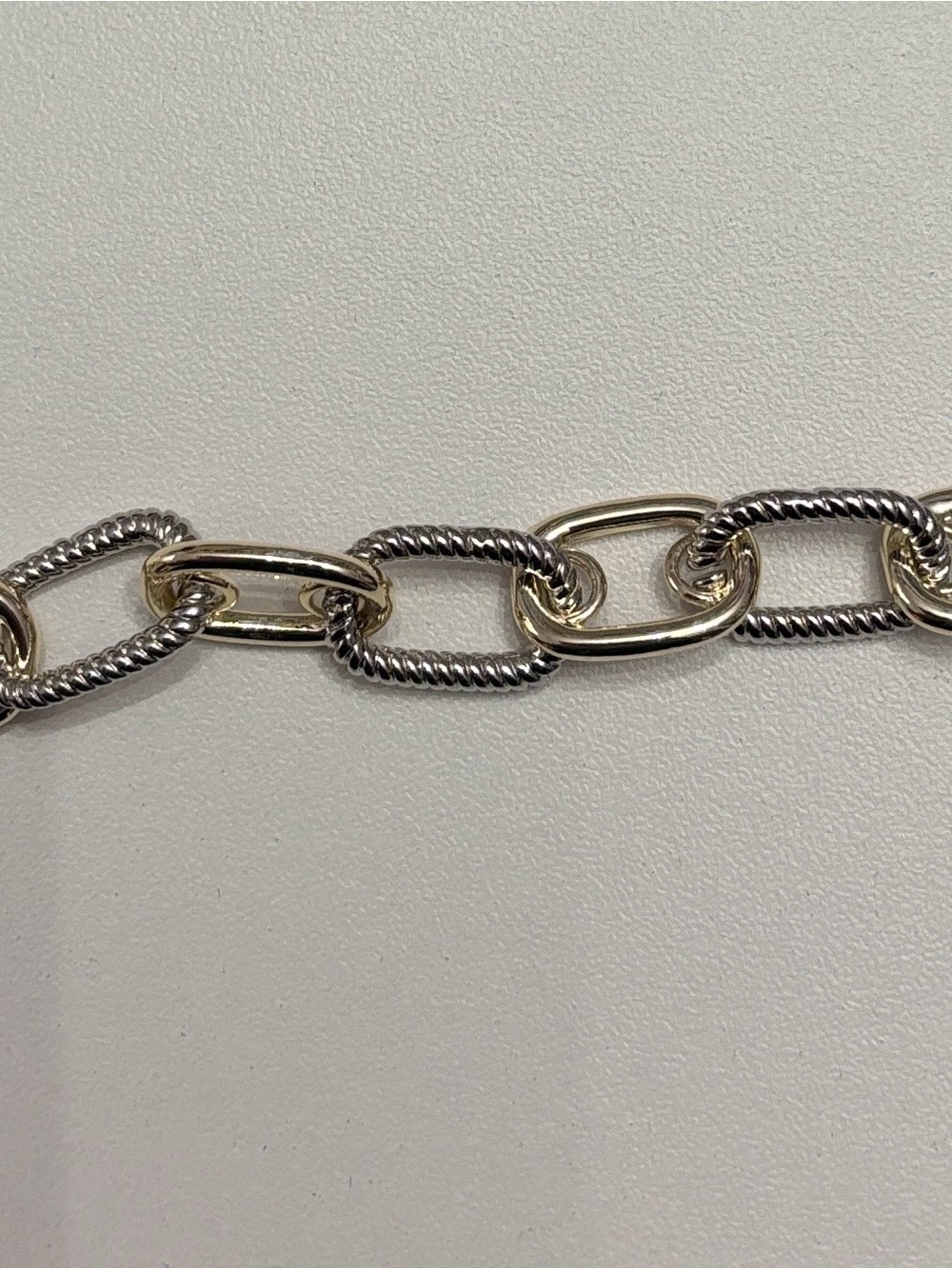 Two tone link bracelet